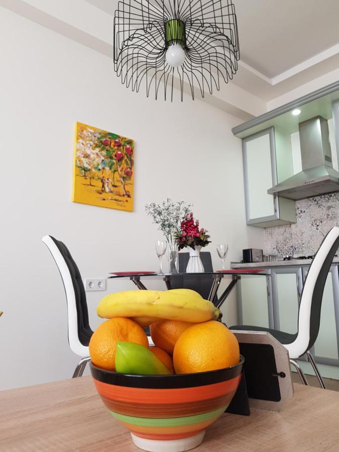 New Downtown Stylish Studio With Mt. Ararat View 耶烈万 外观 照片